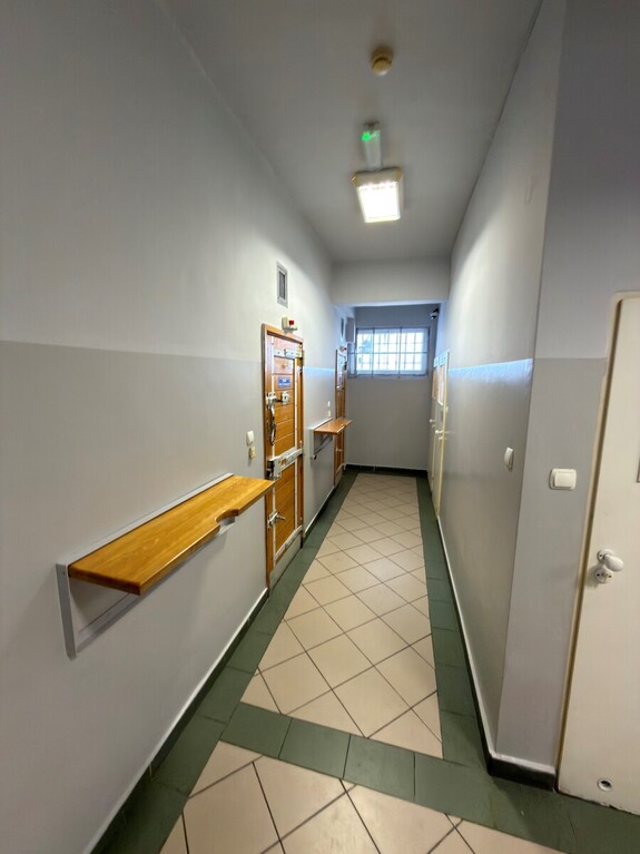 korytarz w aresztach