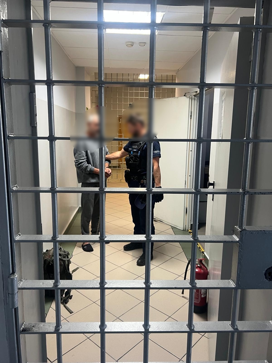 45-latek zatrzymany w Nowym Targu za dwa zarzuty usiłowania zabójstwa